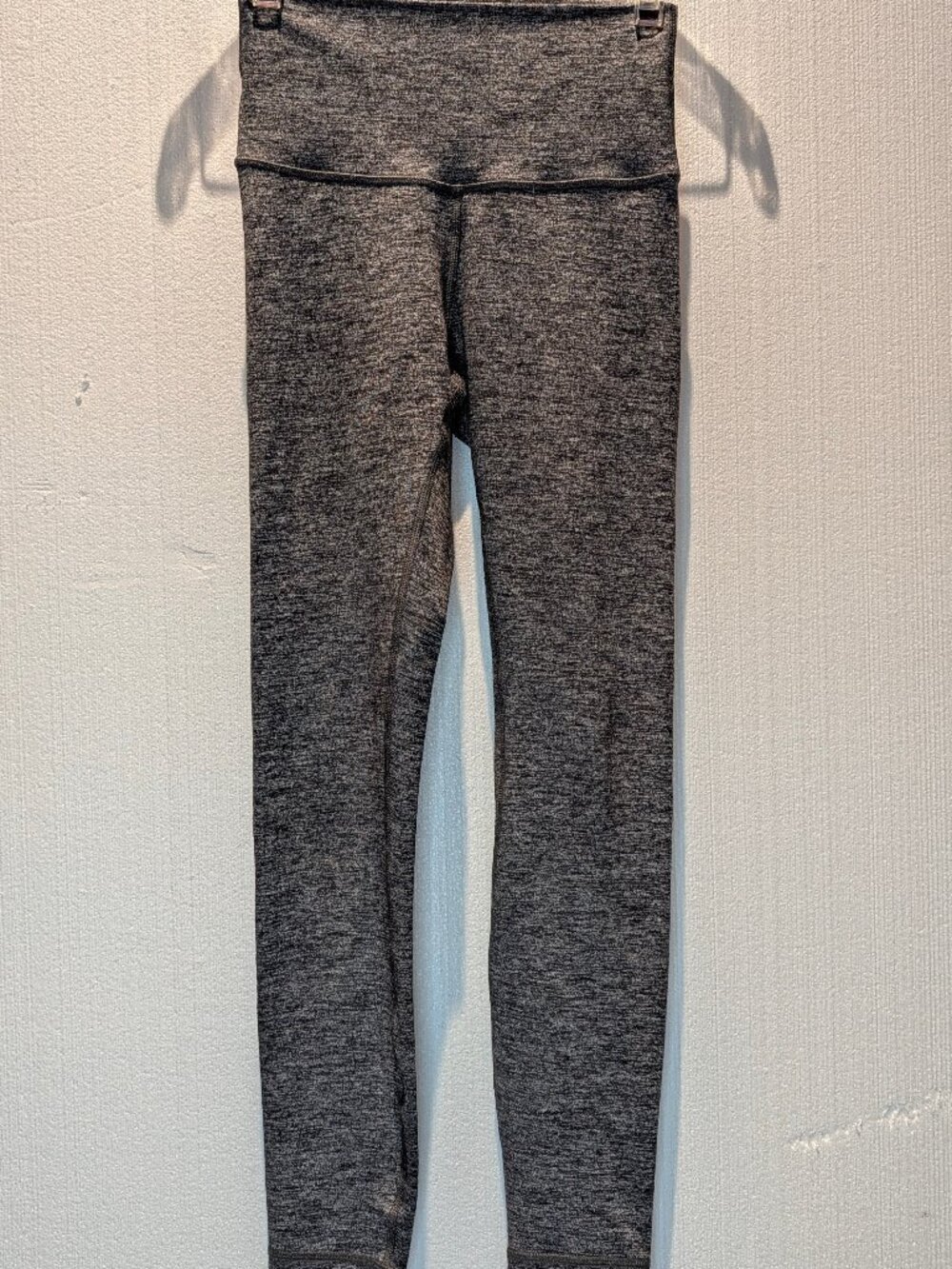 Lululemon Wudner Under Heather Grey High Rise 7/8 Leggings - Size 2